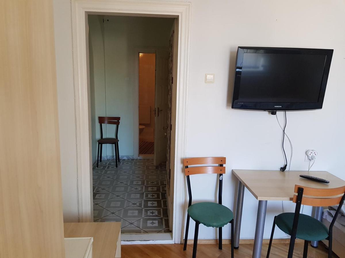 Ferienwohnung Livingpalanga Meta1 Exterior foto
